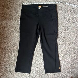 Lucy powermax hatha collection black capri workout leggings women size medium